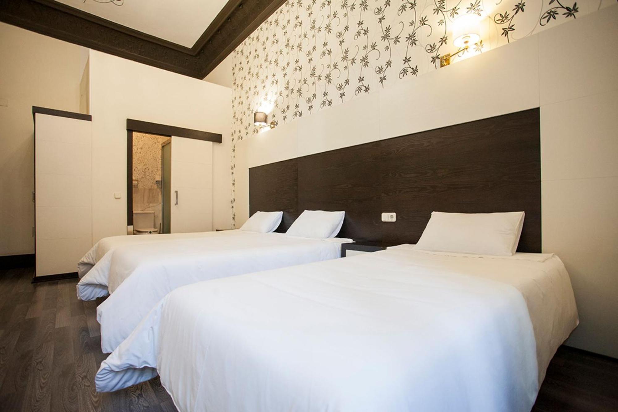 Guest house Alhambra Madrid