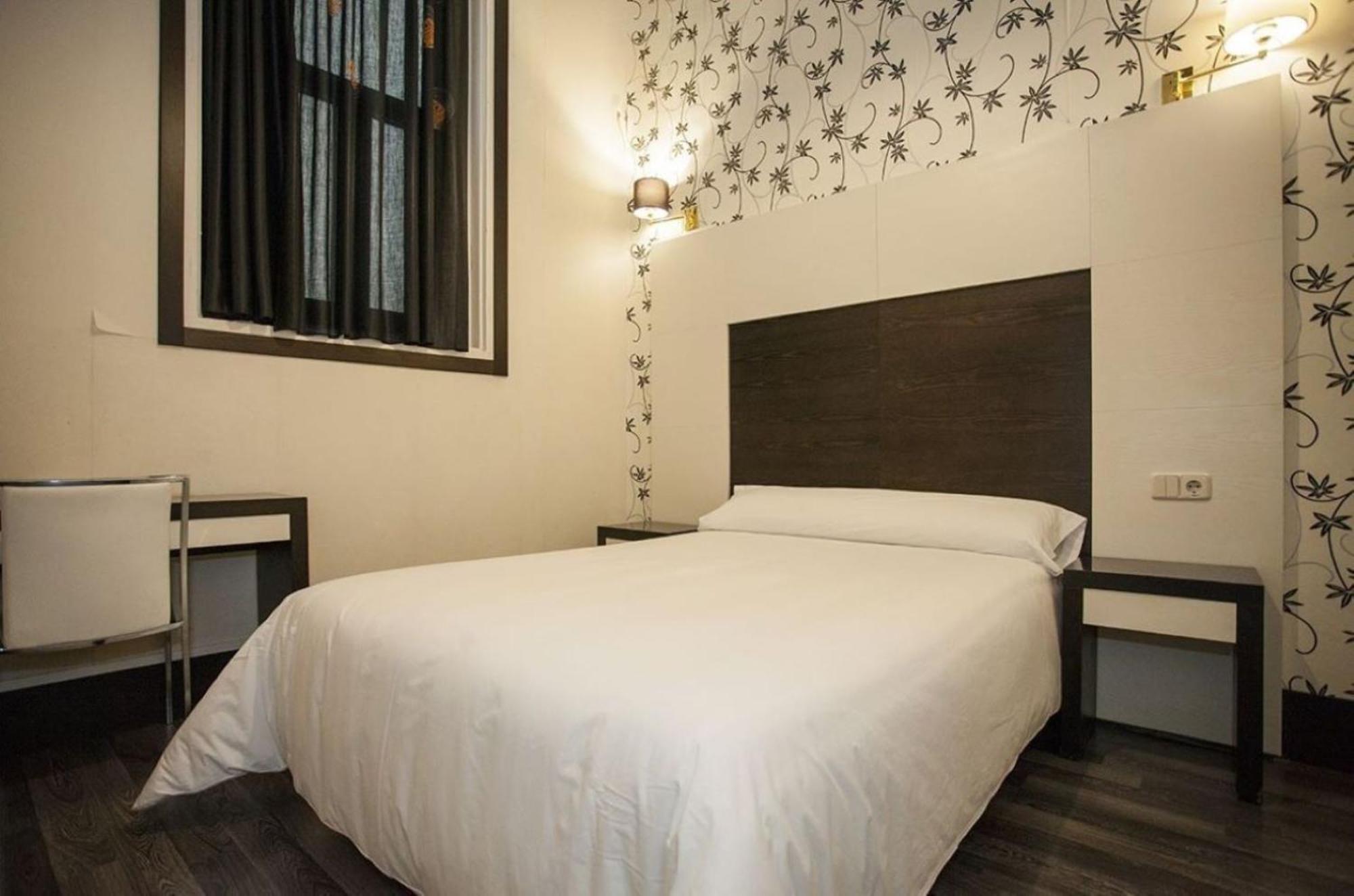 Guest house Alhambra 3*